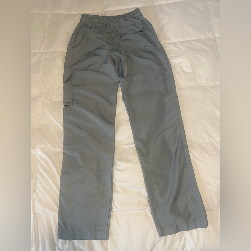 Alo Women's International Wide Leg City Pant - Cosmic Gray. Size Small - Picture 11 of 15